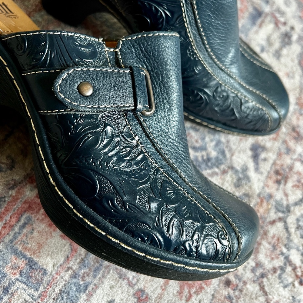 SOFFT Embossed Tooled Blue Leather Slip-On Clog Mules